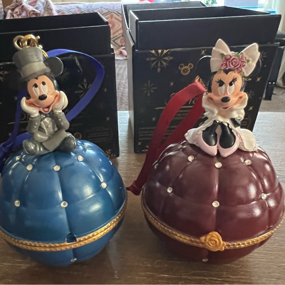 Mickey Mouse, Minnie mouse sketchbook will you marry me ornaments trinket box